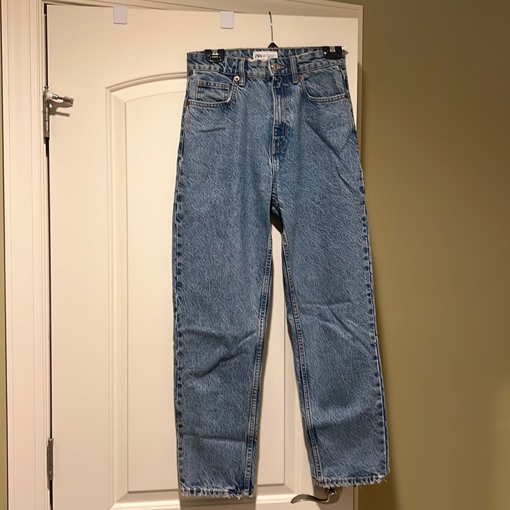Zara Mom Fit Jeans